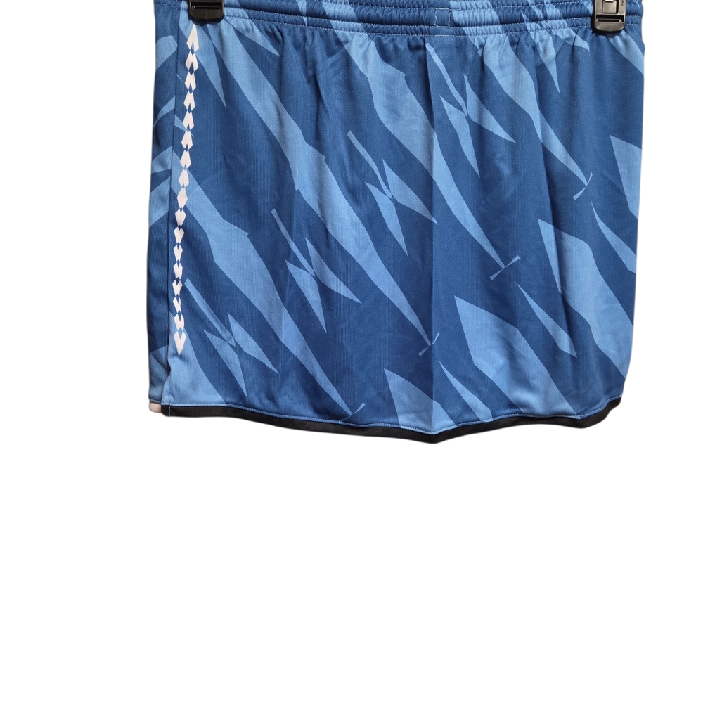 NWOT Blue Patterned Athletic Skirt with Logo - Picture 2 of 3